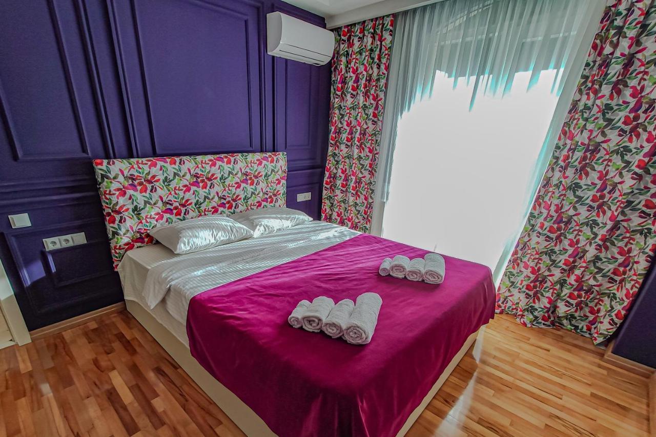 Boutique Apartment - Signature Kutaisi Bagian luar foto