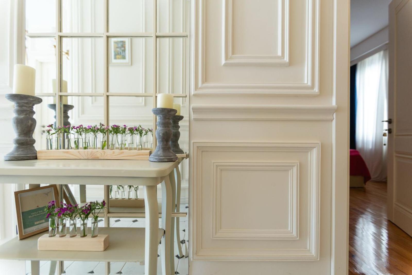 Boutique Apartment - Signature Kutaisi Bagian luar foto